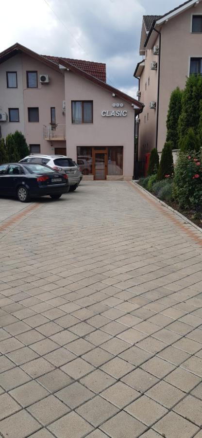 Pensiunea Clasic Hunedoara Pestisu Mare المظهر الخارجي الصورة